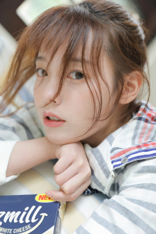 女士妆前乳大全图片